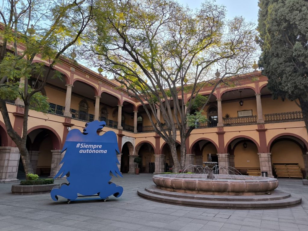 UASLP garantiza inclusión educativa: ningún aspirante con admisión quedará fuera por razones económicas