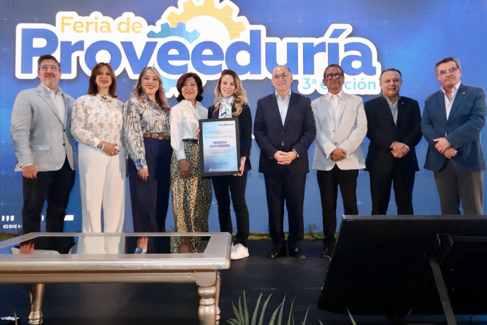 La Feria de la Proveeduría, la credencialización de tianguistas y el Programa Parcial de Conservación y Desarrollo Urbano del Centro Histórico, entre las acciones más relevantes